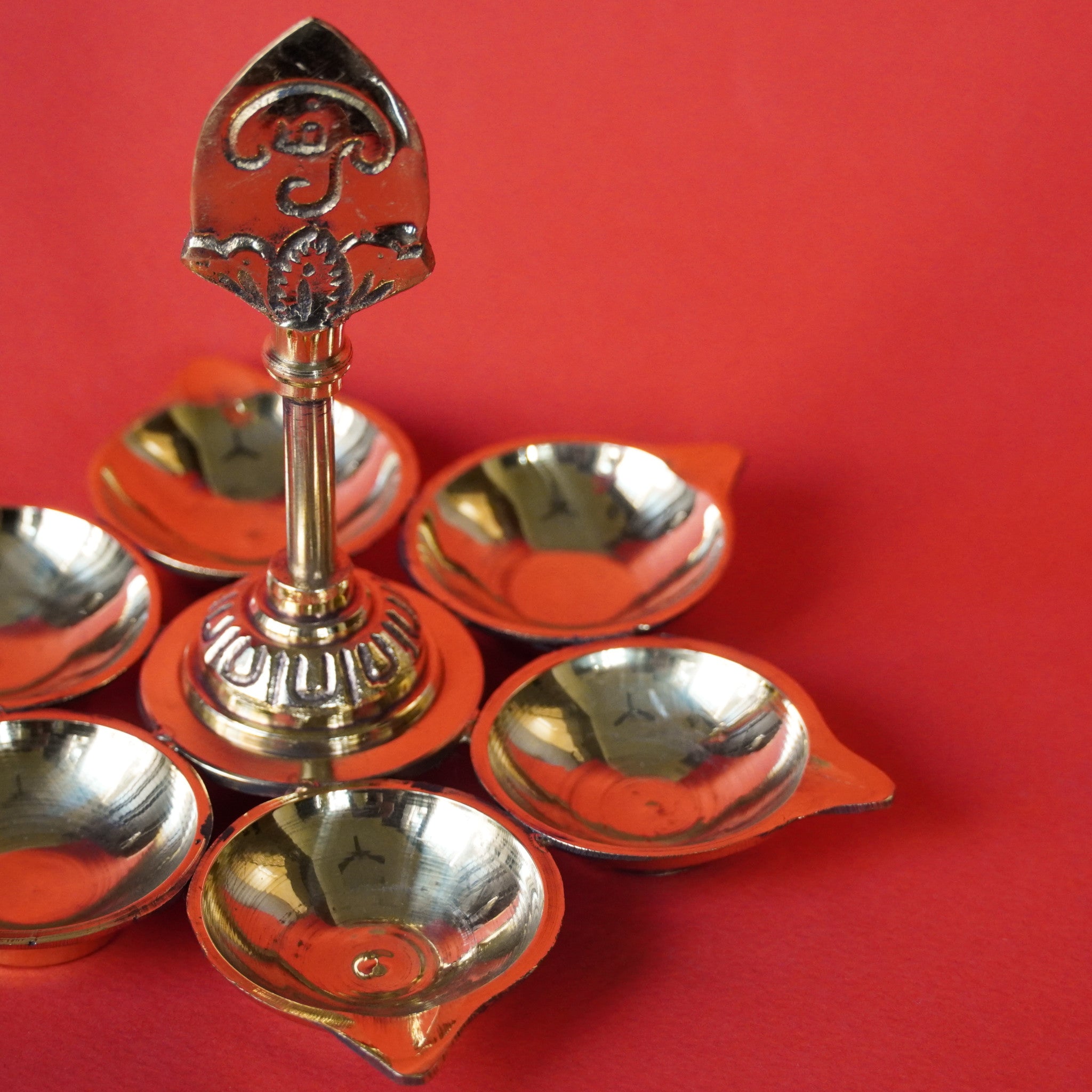 Brass Vel Vilakku Deepam | Flower Oil Lamp with Murugan Vel