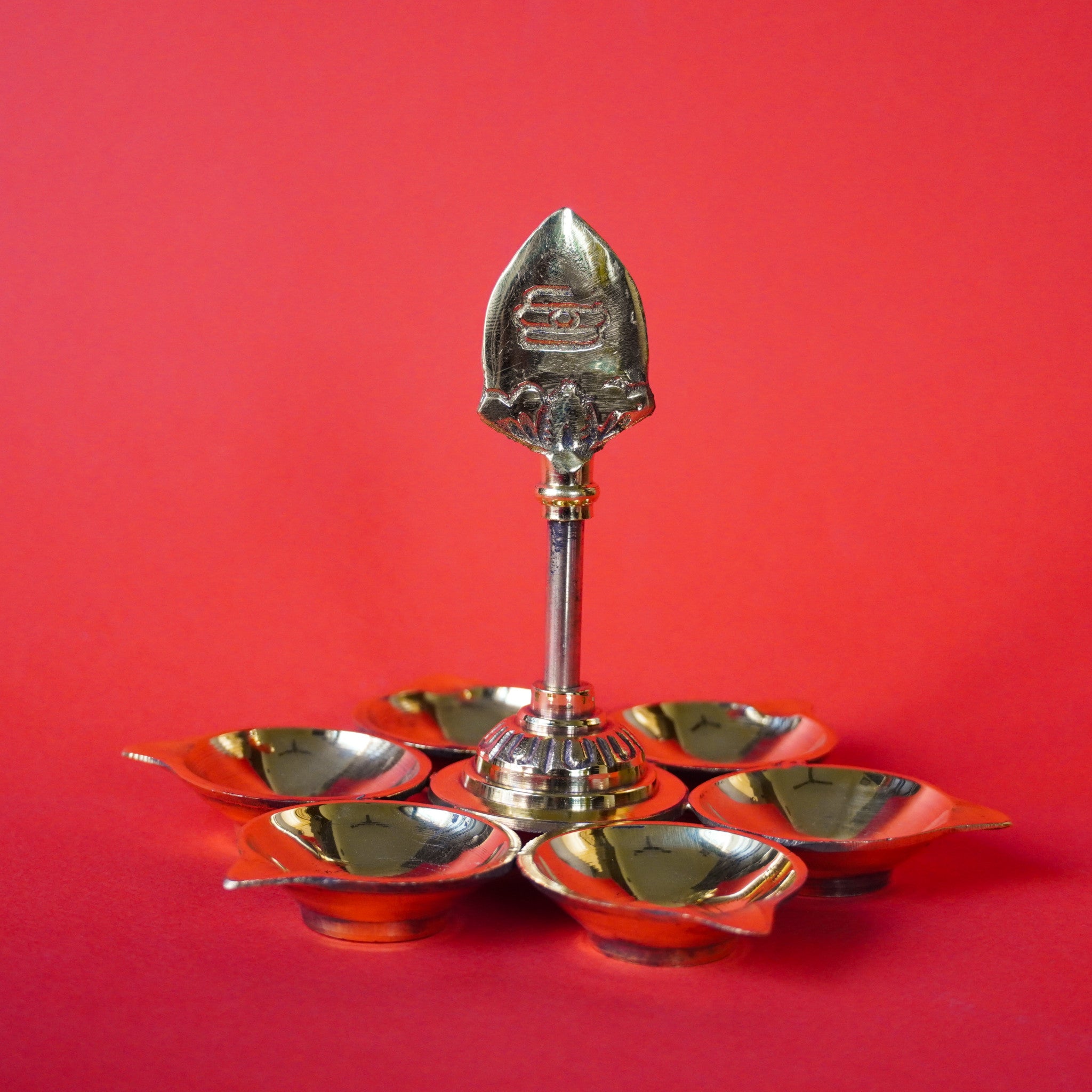 Brass Vel Vilakku Deepam | Flower Oil Lamp with Murugan Vel