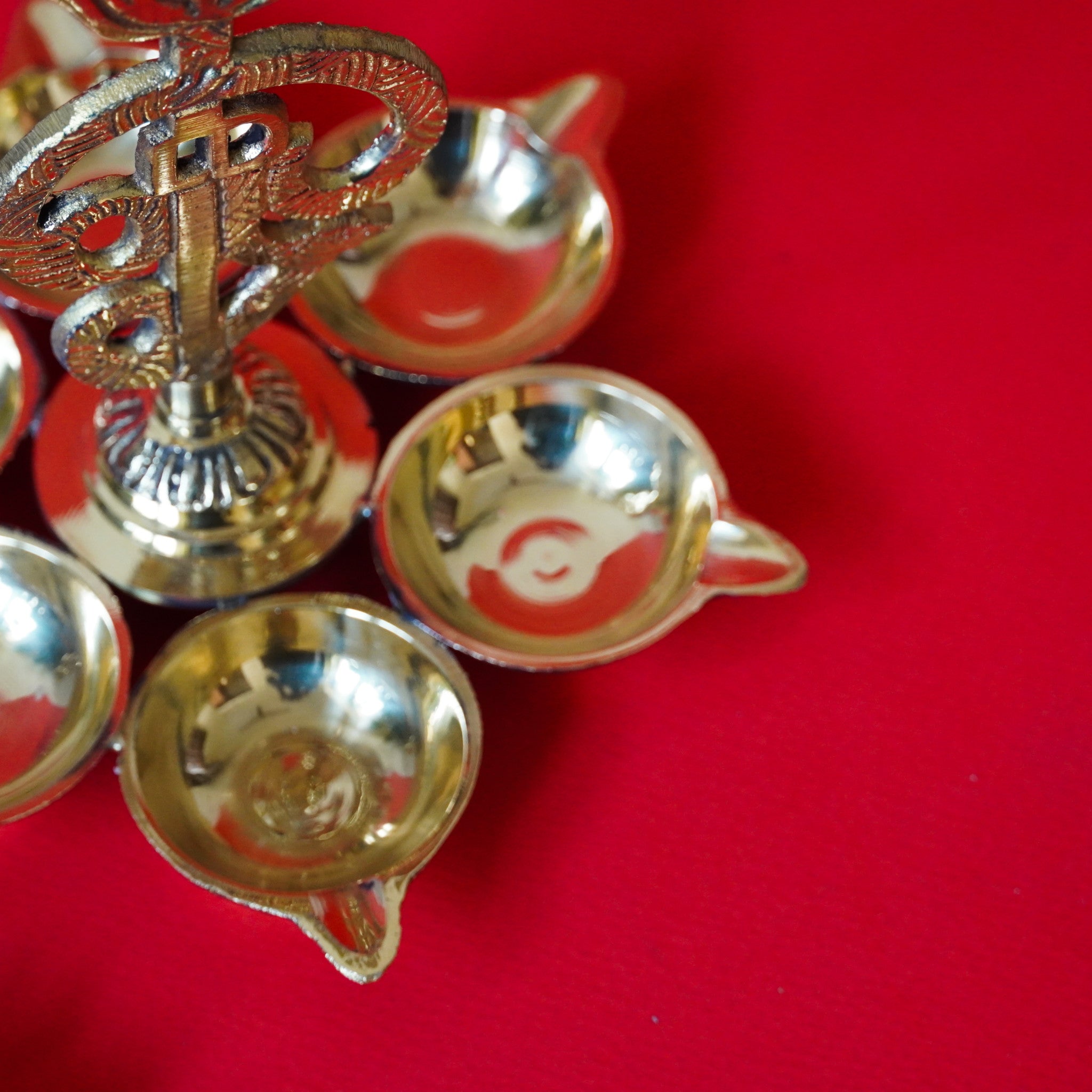 Brass Om Vilakku Deepam | Aum Oil Lamp for Pooja